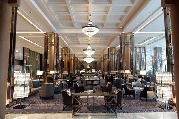 luxuriose-hotel-lobby