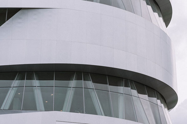 mercedes-benz-museum-facade-stuttgart